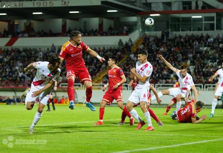 https://storage.bljesak.info/article/435374/450x310/derbi najava.jpg